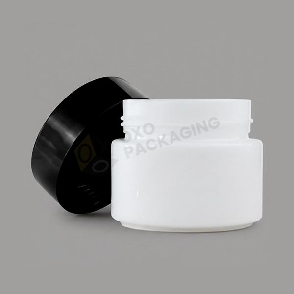 white-cosmetic-jars-wholesale